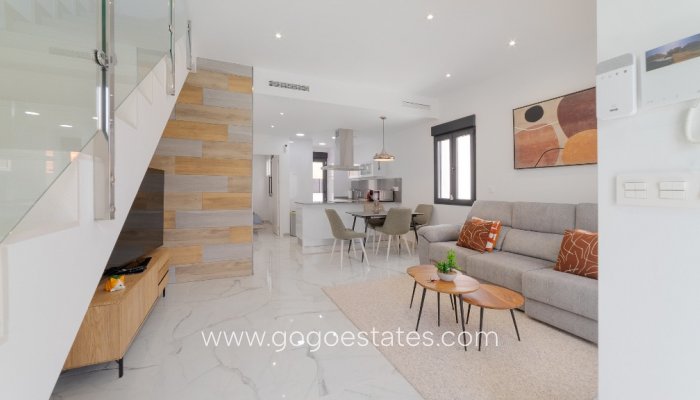 Revente - Maison - Villa Individuelle - Torrevieja - Torrevieja Centro