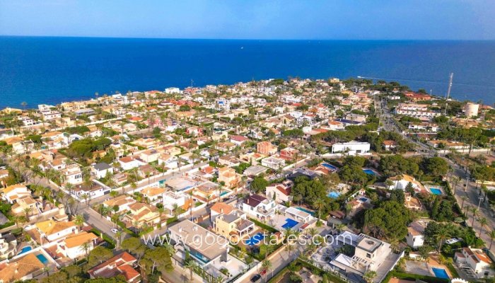 Te koop - Huis - Vrijstaande Villa - Orihuela - Cabo Roig