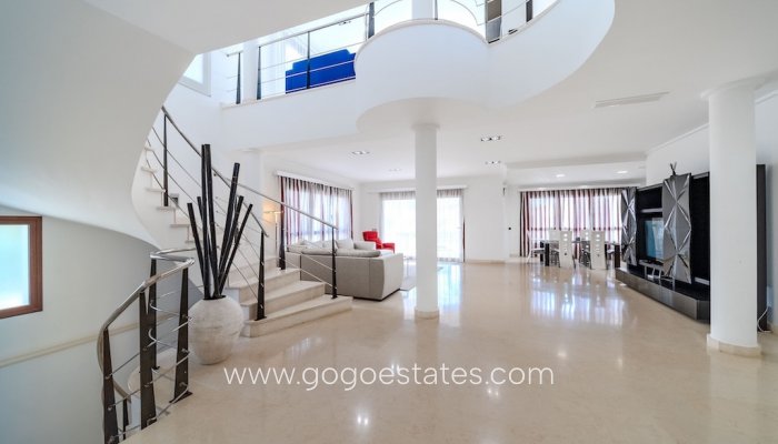 Te koop - Huis - Vrijstaande Villa - Orihuela - Cabo Roig