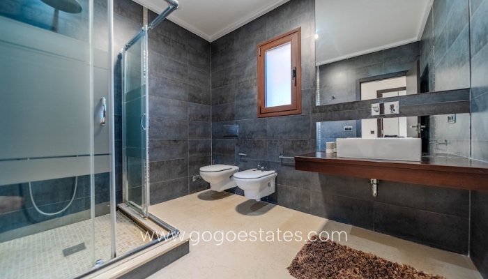 Te koop - Huis - Vrijstaande Villa - Orihuela - Cabo Roig