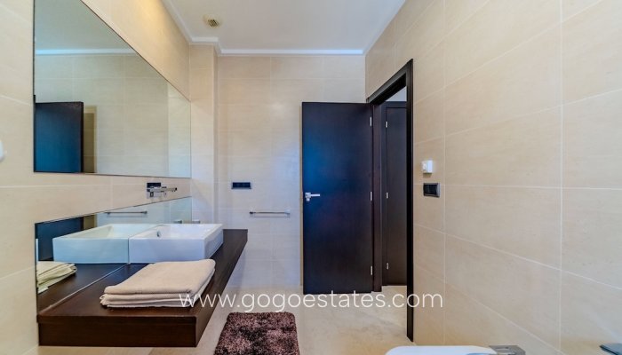 Te koop - Huis - Vrijstaande Villa - Orihuela - Cabo Roig