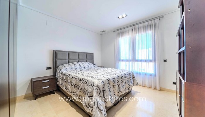 Te koop - Huis - Vrijstaande Villa - Orihuela - Cabo Roig