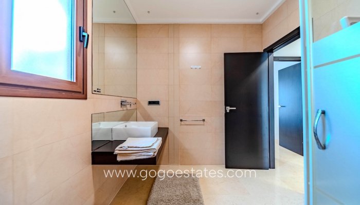 Te koop - Huis - Vrijstaande Villa - Orihuela - Cabo Roig