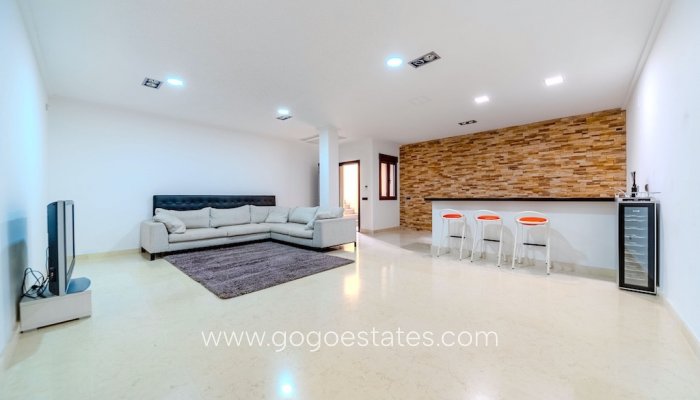 Te koop - Huis - Vrijstaande Villa - Orihuela - Cabo Roig