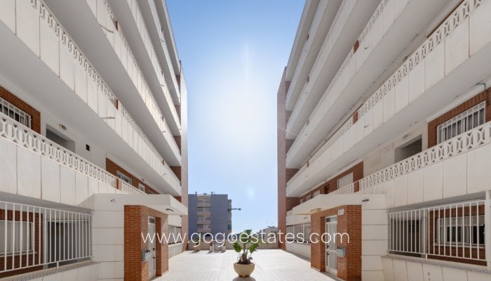 Revente - Appartement - Appartement au rez-de-chaussée - Orihuela - Punta Prima