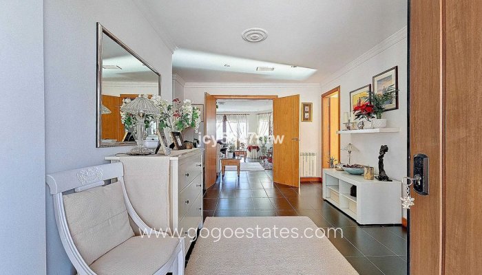 Te koop - Huis - Vrijstaande Villa - Pinoso - Pinoso Centro