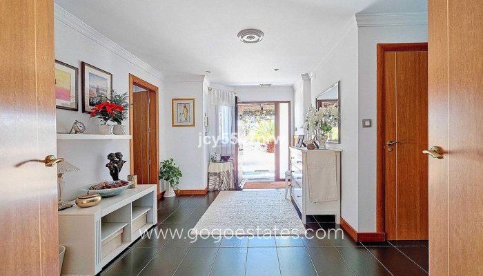 Te koop - Huis - Vrijstaande Villa - Pinoso - Pinoso Centro