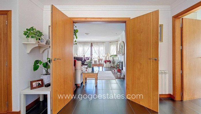 Te koop - Huis - Vrijstaande Villa - Pinoso - Pinoso Centro