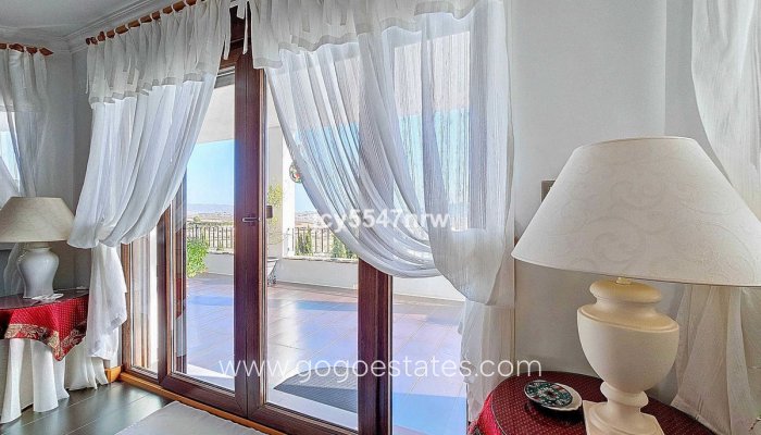 Te koop - Huis - Vrijstaande Villa - Pinoso - Pinoso Centro