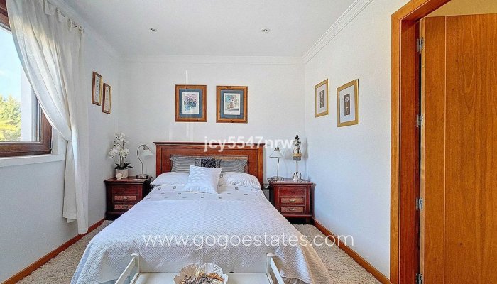 Te koop - Huis - Vrijstaande Villa - Pinoso - Pinoso Centro