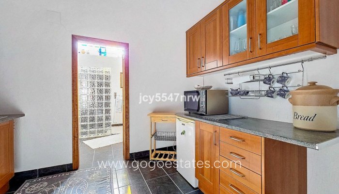 Te koop - Huis - Vrijstaande Villa - Pinoso - Pinoso Centro