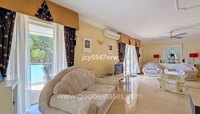 Te koop - Huis - Vrijstaande Villa - Teulada - Moraira