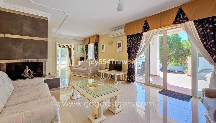 Te koop - Huis - Vrijstaande Villa - Teulada - Moraira