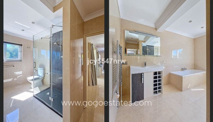 Te koop - Huis - Vrijstaande Villa - Teulada - Moraira