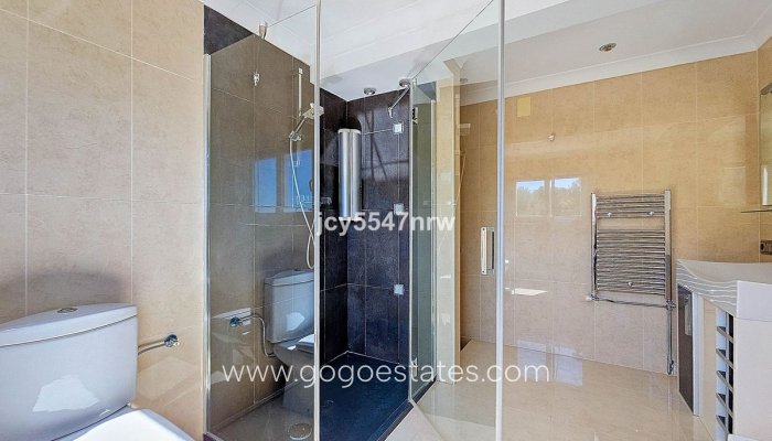 Te koop - Huis - Vrijstaande Villa - Teulada - Moraira