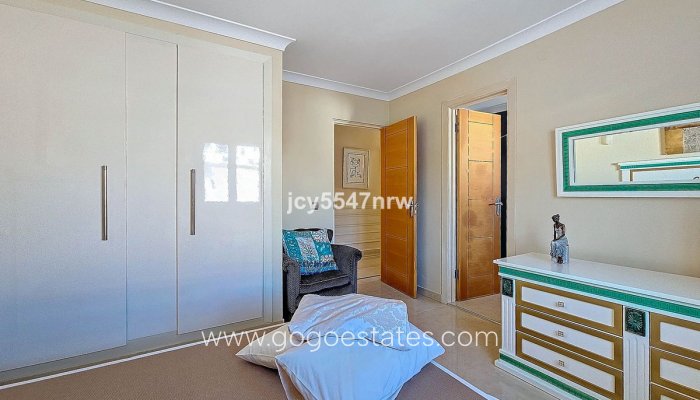 Te koop - Huis - Vrijstaande Villa - Teulada - Moraira