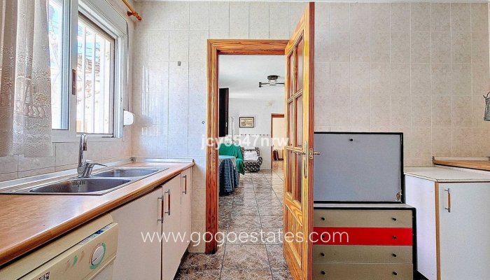 Te koop - Huis - Stadswoning - Pinoso - Pinoso Centro