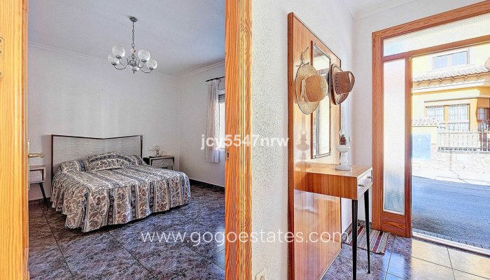 Te koop - Huis - Stadswoning - Pinoso - Pinoso Centro