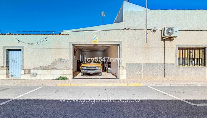 Te koop - Huis - Stadswoning - Pinoso - Pinoso Centro