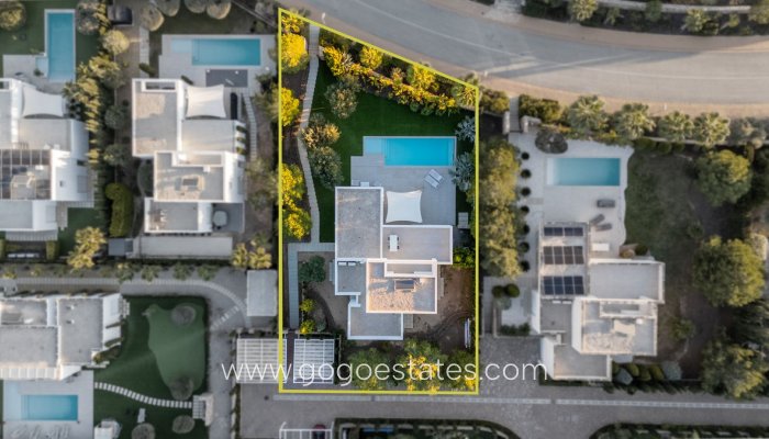 Te koop - Huis - Vrijstaande Villa - Orihuela - Orihuela Centro