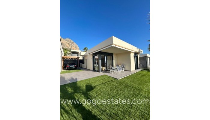 Te koop - Huis - Vrijstaande Villa - Polop - Polop Centro