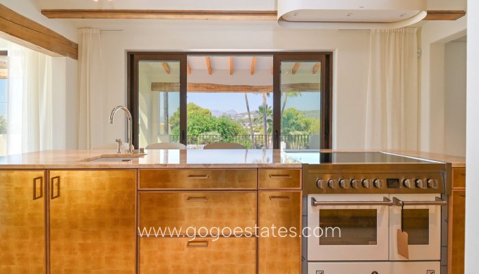 Te koop - Huis - Vrijstaande Villa - Benissa - Benissa Centro