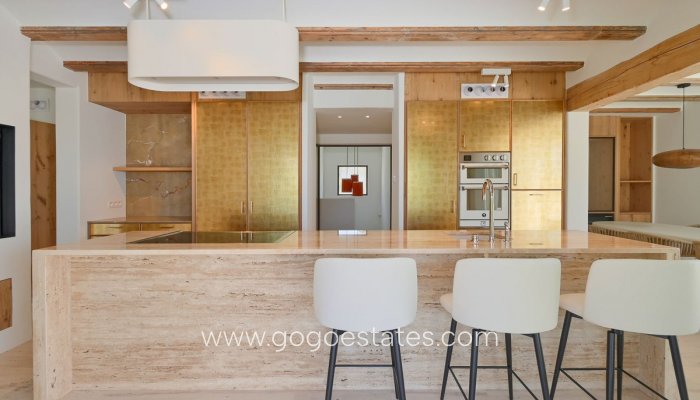 Te koop - Huis - Vrijstaande Villa - Benissa - Benissa Centro