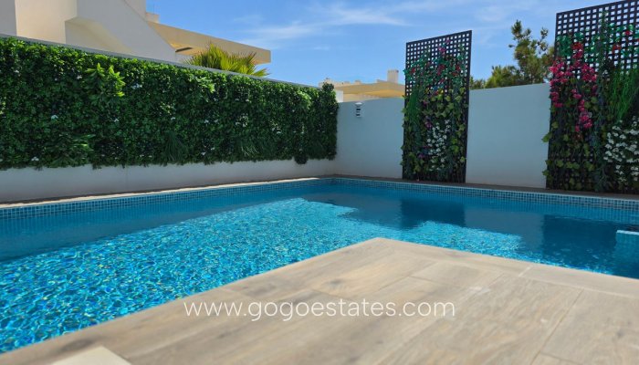 Te koop - Huis - Vrijstaande Villa - Los Montesinos - Los Montesinos Centro