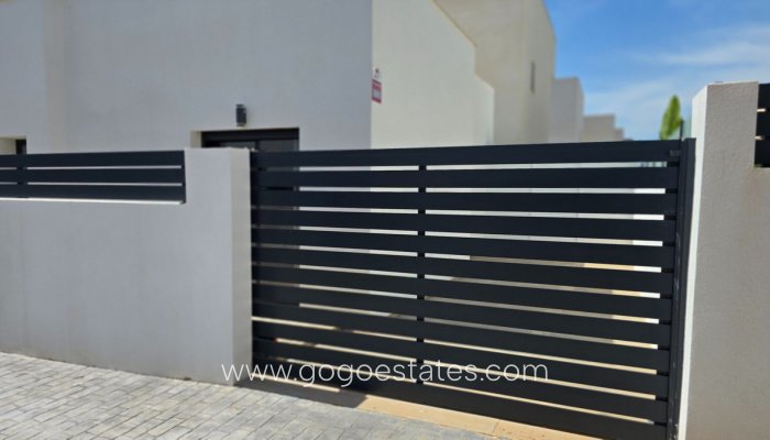 Te koop - Huis - Vrijstaande Villa - Los Montesinos - Los Montesinos Centro