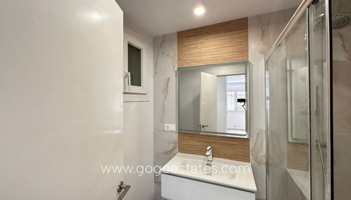 Te koop - Appartement - Appartement op de middelste verdieping - Benidorm - Benidorm Centro