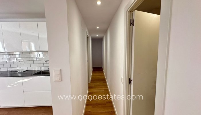 Te koop - Appartement - Appartement op de middelste verdieping - Benidorm - Benidorm Centro