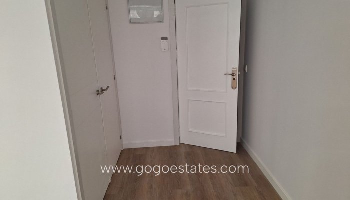 Te koop - Appartement - Appartement op de middelste verdieping - Benidorm - Benidorm Centro