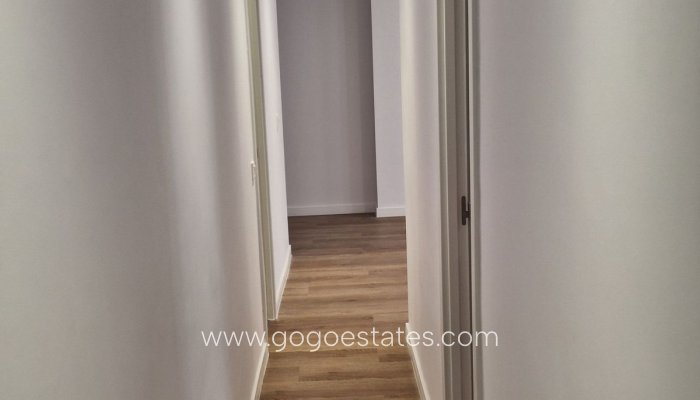 Te koop - Appartement - Appartement op de middelste verdieping - Benidorm - Benidorm Centro