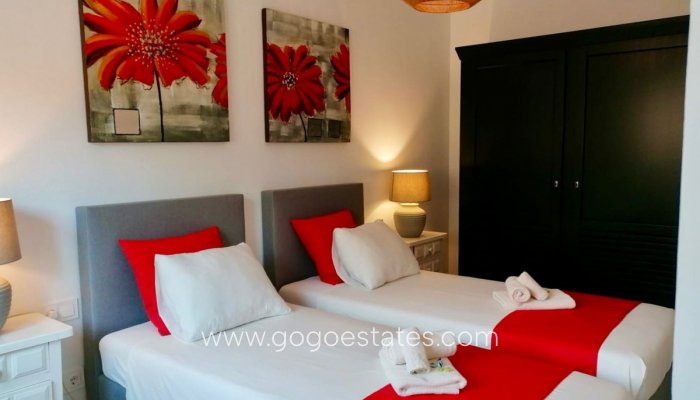 Te koop - Huis - Vrijstaande Villa - Benissa - La Fustera