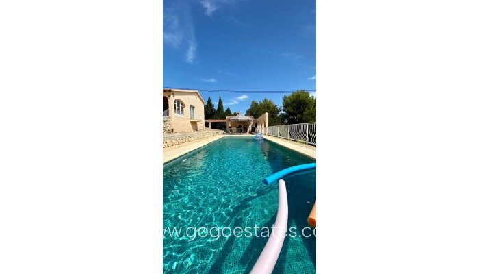 Te koop - Huis - Vrijstaande Villa - Benissa - La Fustera