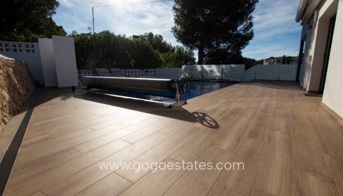 Te koop - Huis - Vrijstaande Villa - Benissa - La Fustera