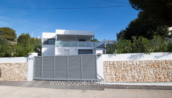 Te koop - Huis - Vrijstaande Villa - Benissa - La Fustera