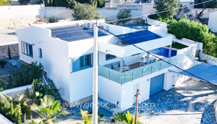 Te koop - Huis - Vrijstaande Villa - Benissa - La Fustera