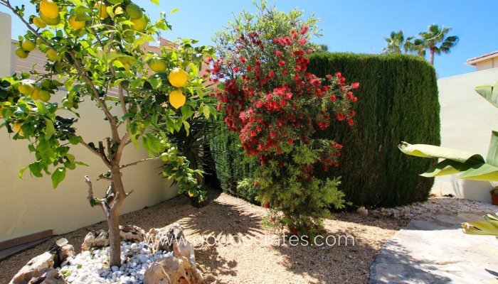 Te koop - Huis - Vrijstaande Villa - Calpe - Calpe Centro