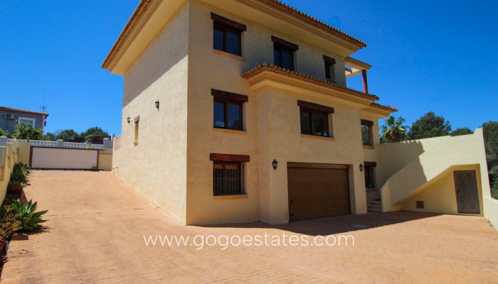 Te koop - Huis - Vrijstaande Villa - Calpe - Calpe Centro