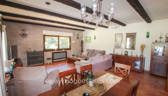 Te koop - Huis - Vrijstaande Villa - Calpe - Calpe Centro