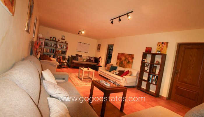 Te koop - Huis - Vrijstaande Villa - Calpe - Calpe Centro