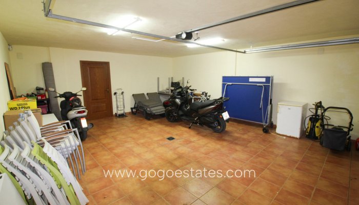 Te koop - Huis - Vrijstaande Villa - Calpe - Calpe Centro