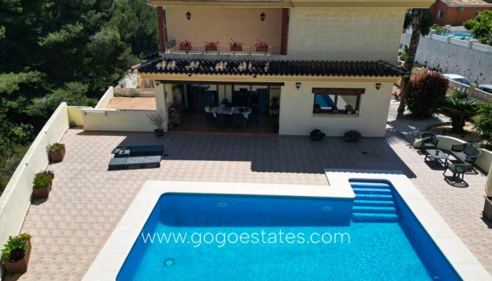 Te koop - Huis - Vrijstaande Villa - Calpe - Calpe Centro