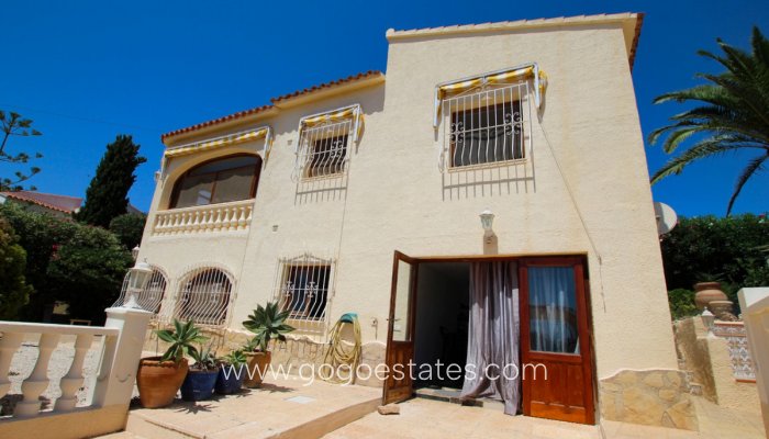 Te koop - Huis - Vrijstaande Villa - Calpe - Calpe Centro