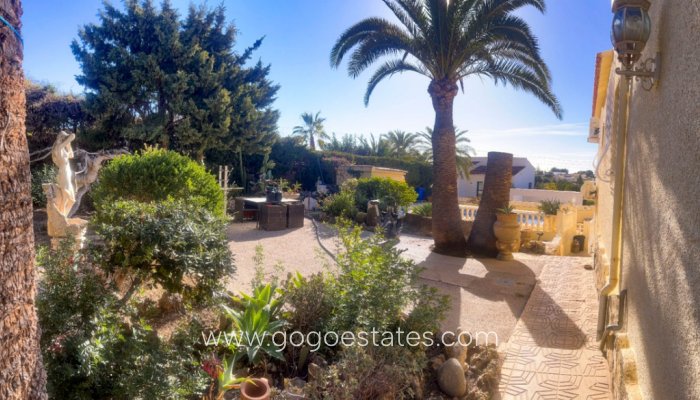 Te koop - Huis - Vrijstaande Villa - Calpe - Calpe Centro