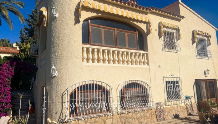 Te koop - Huis - Vrijstaande Villa - Calpe - Calpe Centro