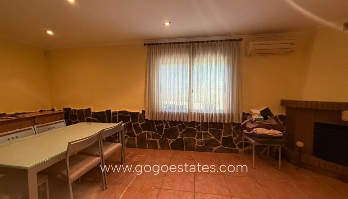 Te koop - Huis - Finca - Cortijo - Elda - Elda Centro