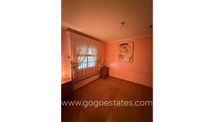 Te koop - Huis - Finca - Cortijo - Elda - Elda Centro