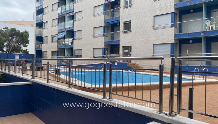 Resale - Apartment - Middle Floor Apartment - Torrevieja - Torrevieja Centro